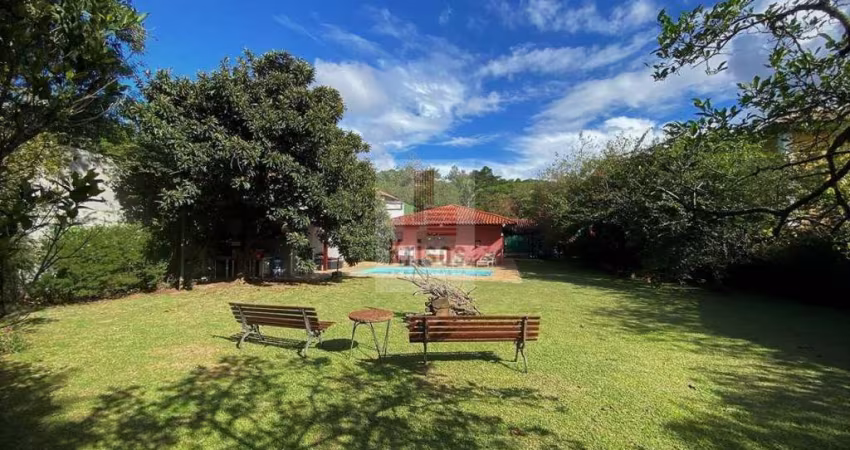 Sua Casa dos Sonhos em um Bolsão Privativo ? Segurança e Conforto!