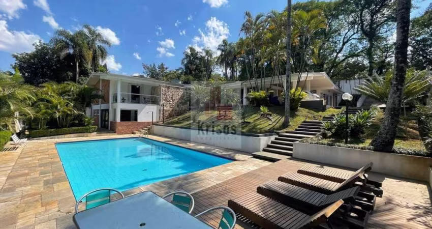 Linda Casa Térrea Contemporânea - Conforto, Elegância e Sustentabilidade na Granja Viana!