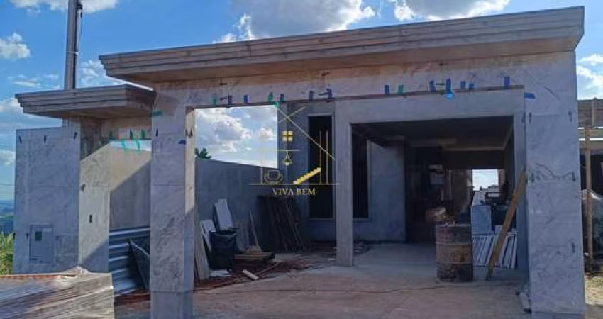 O sobrado dos seus sonhos está aqui – 3 quartos com suíte com closet, churrasqueira e amplo terreno!
