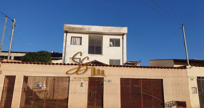 Apartamento com Quintal no Bairro Planalto – Mateus Leme/MG