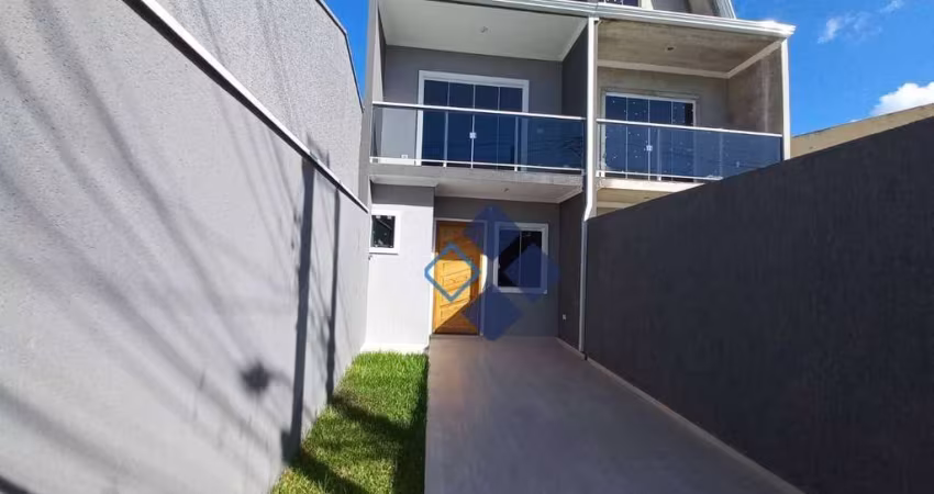 Sobrado com 4 dormitórios à venda, 114 m² por R$ 530.000,00 - Umbará - Curitiba/PR