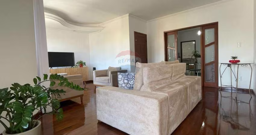 Apartamento à venda no Bairro Campo Alegre  excelente localização