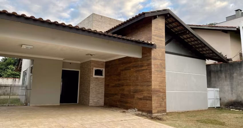 Casa a venda no bairro Floresta