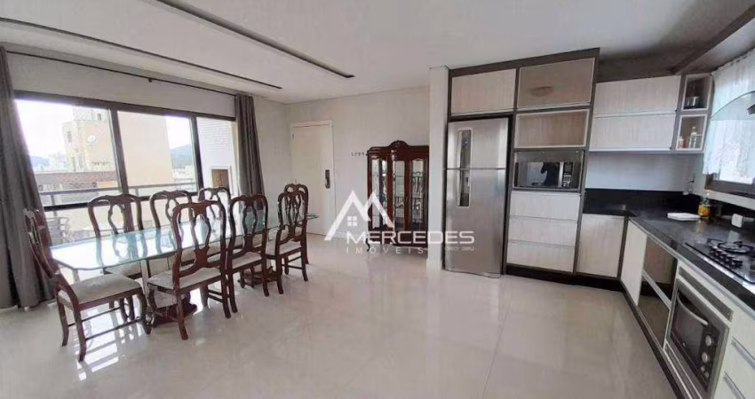 Apartamento com 3 suítes à venda, 145 m² por R$ 1.790.000 - Centro - Itajaí/SC
