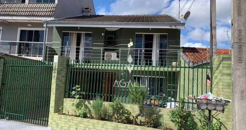 Sobrado com 3 dormitórios à venda, 191 m² por R$ 550.000 - Alto Tarumã - Pinhais/PR