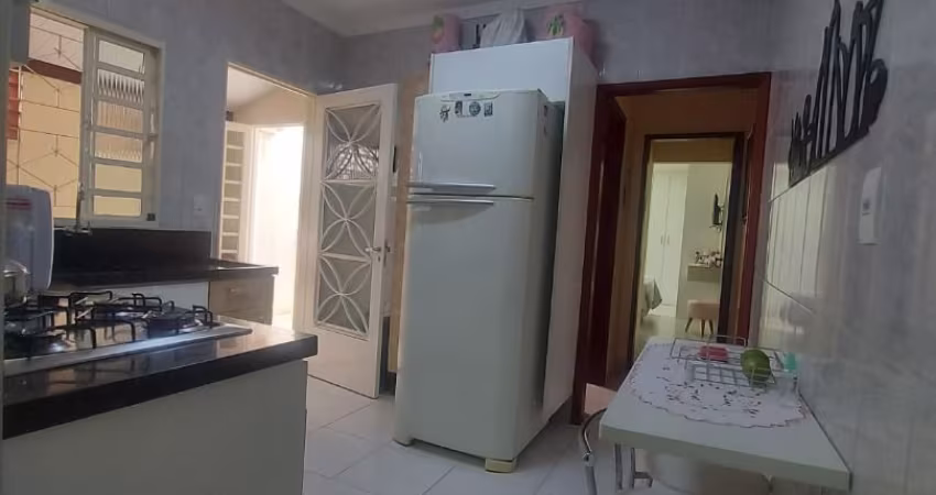 Casa Térrea 2 dormitórios à Venda no Jardim Satélite/ SJC