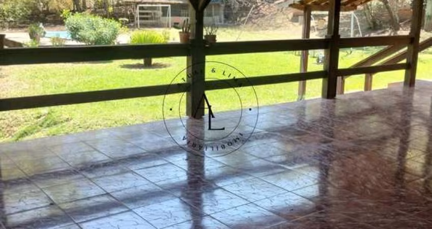 Chácara à venda em Campinas, Loteamento Chácaras Gargantilhas, com 3 quartos, 180m²