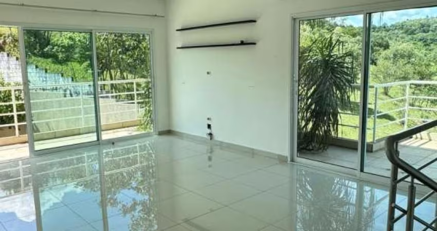 Sobrado para alugar em Itupeva, Jardim Europa, com 4 suítes, com 385.3 m², VILLAGE MORRO ALTO