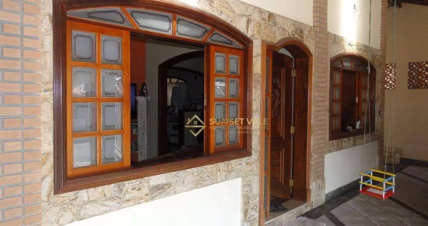 Casa com 3 dormitórios à venda, 170 m² -São José dos Campos de São José - São José dos Campos/SP
