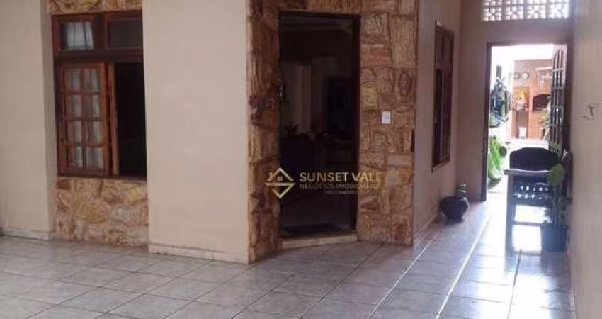 Casa com 3 dormitórios à venda, 250 m² - Jardim Sul - São José dos Campos/SP