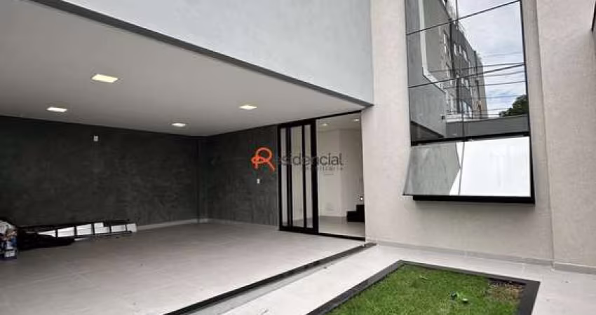 CASA À VENDA NO BAIRRO SANTA CLARA