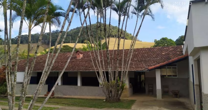 Excelente sítio com 316.000 m² - Documentação toda ok
