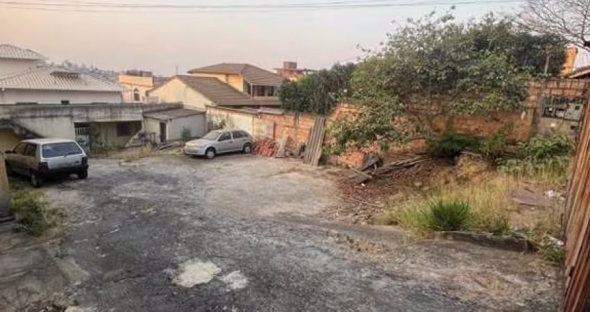 Lote / Terreno à venda em Belo Horizonte