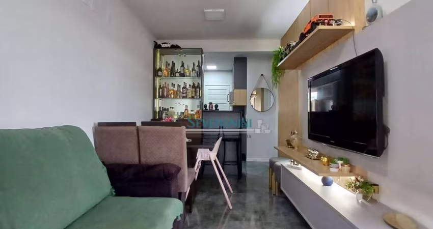 Casa com 2 dormitórios à venda, 48 m² por R$ 370.000,00 - Jardim Betânia - Cachoeirinha/RS