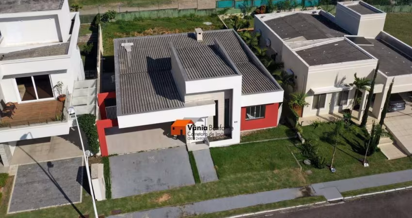 Casa para Locação em Florianópolis, São João do Rio Vermelho, 3 dormitórios, 2 suítes, 3 banheiros, 4 vagas