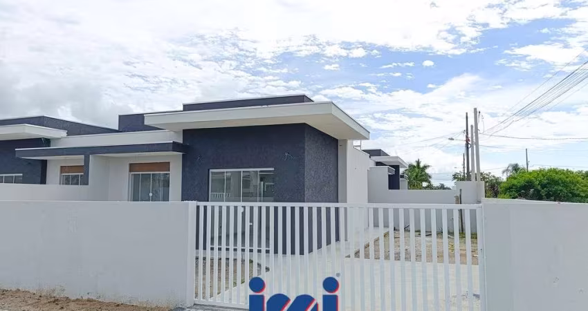 Casa nova a venda na praia Matinhos