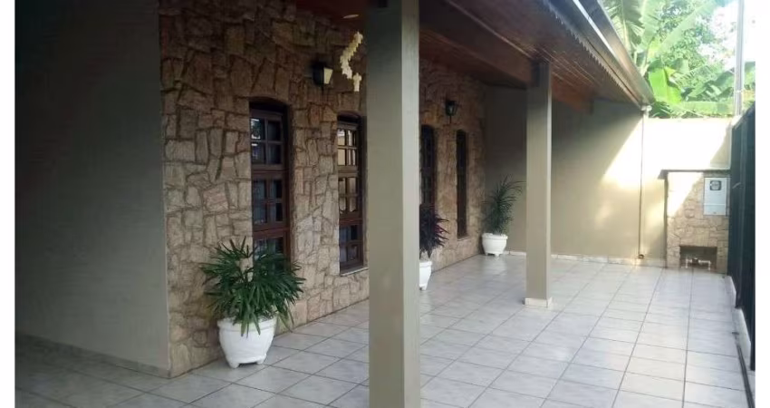 Casa com 3 dormitórios à venda, 214 m² por R$ 850.000,00 - Jardim Primavera - Itupeva/SP