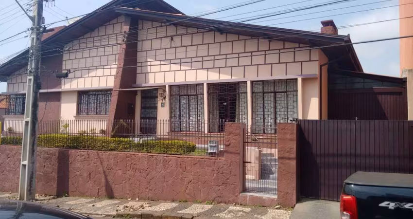 Casa com 3 dormitórios à venda, Centro, PONTA GROSSA - PR