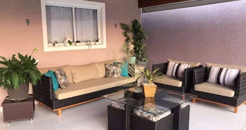 Casa com 3 dormitórios à venda, 245 m² por R$ 1.700.000,00 - Jardim Estância Brasil - Atibaia/SP