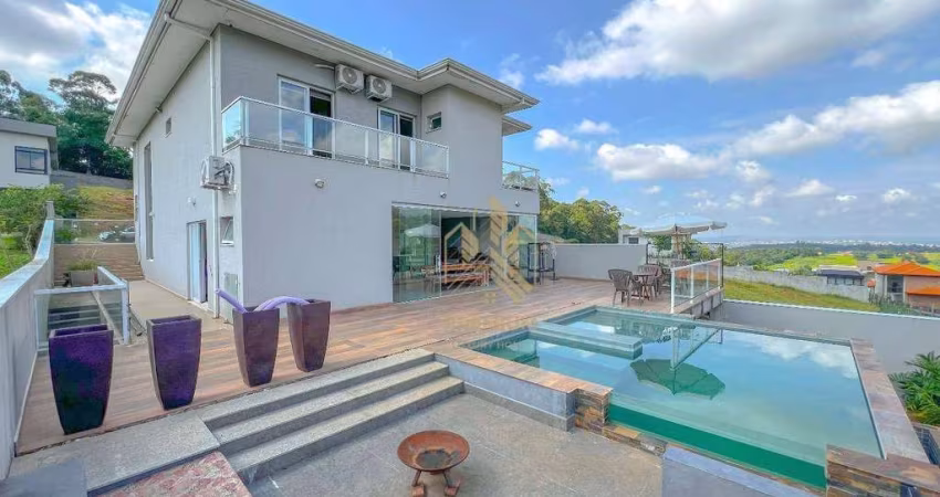 Linda Casa com piscina no Quintas do Boa Vista, área de 600m2 em Condominio Fechado - Atibaia/SP