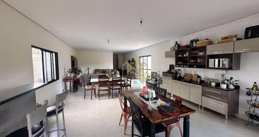 Casa com 2 dormitórios à venda, 190 m² por R$ 980.000 - Jardim Estância Brasil - Atibaia/SP