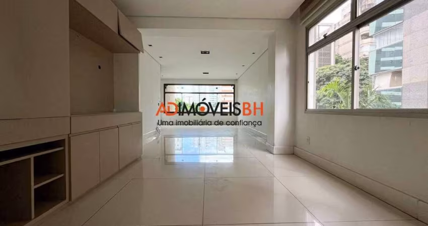Apartamento com área total de 150m², 04 quartos, 01 suíte, 02 vagas de garagem, prédio com 01 apartamento por andar, no Santo Agostinho