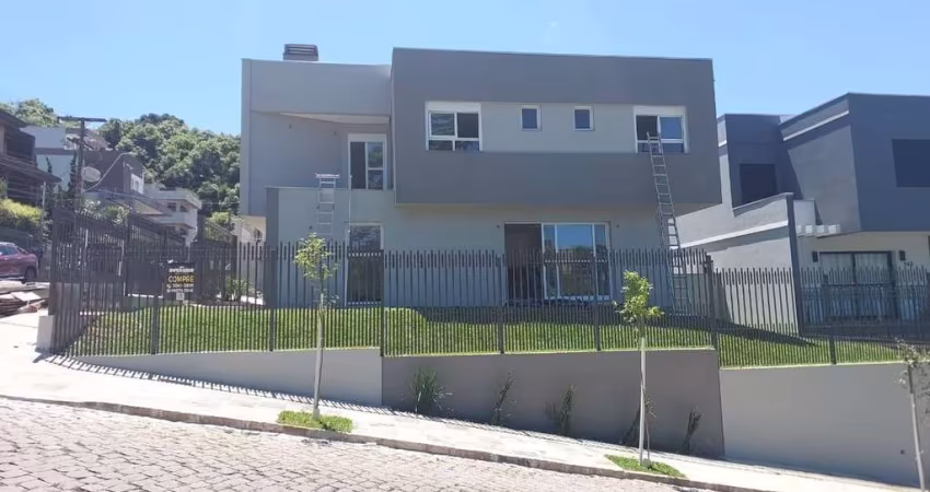 Casa com 3 quartos à venda na Colina Sorriso, Caxias do Sul 