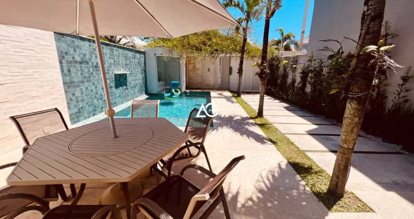 Casa de Luxo em Condomínio na Barra da Tijuca semi mobiliada 5 Quartos, 4 Suítes, 2 Salas, 7 Banheiros, 3 Vagas - Rio de Janeiro-RJ