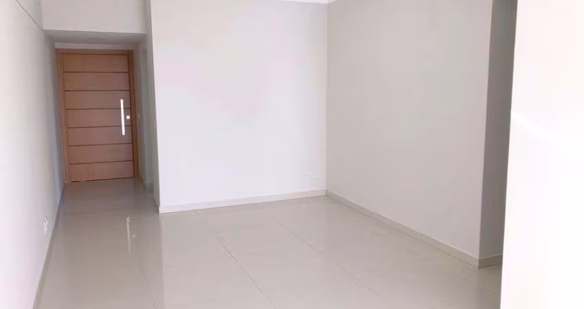 Apartamento a venda no bairro Santa Mônica, montado com armários planejados