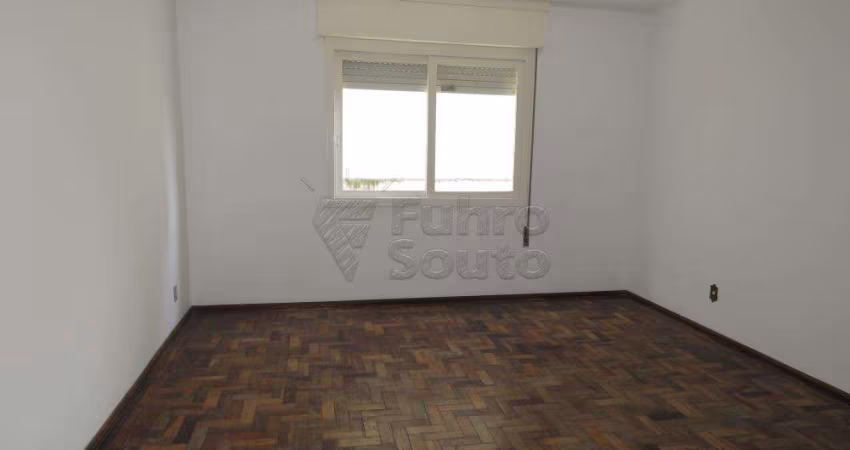 Apartamento Padrão em Pelotas