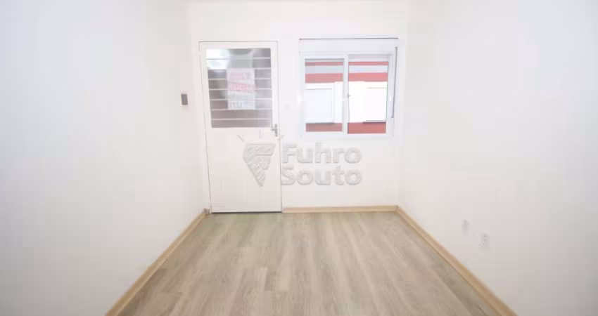 Apartamento 2 Dormitórios no Edifício Residencial Village Center IV - Conforto e Estrutura Completa em Pelotas