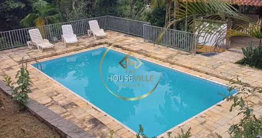 Chácara 4 dormitórios, piscina, pomar, Villagio Fazendão, Sjc.