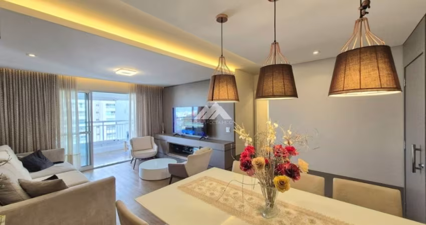 APARTAMENTO MOBILIADO ENSOLARADO COM 3 SUÍTES EM CONDOMÍNIO CLUBE À VENDA