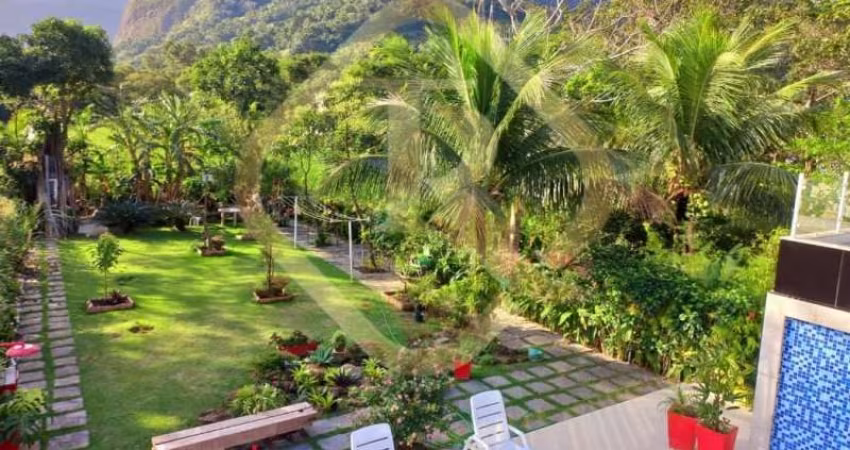 Casa à venda c/4 quartos (suítes)-Condomínio Reserva do Sahy