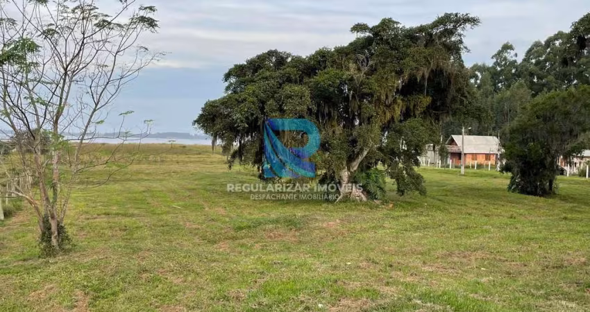 Sítio com área de 5.000m² de fundos para a lagoa