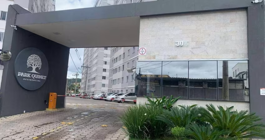Apartamento com 2 quartos, 59 m² - venda por R$ 230.000 ou aluguel por R$ 1.307/mês - Condomínio Park Quinet - Santa Terezinha - Juiz de Fora/MG