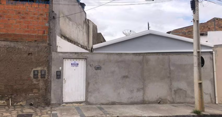 Casa com 2 dormitórios para alugar, 113 m² por R$ 1.496,00/mês - Alto Maron - Vitória da Conquista/BA