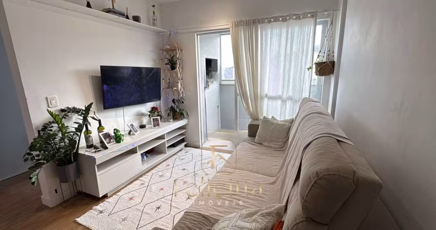 Apartamento com 02 dormitórios em Serraria, São José/SC