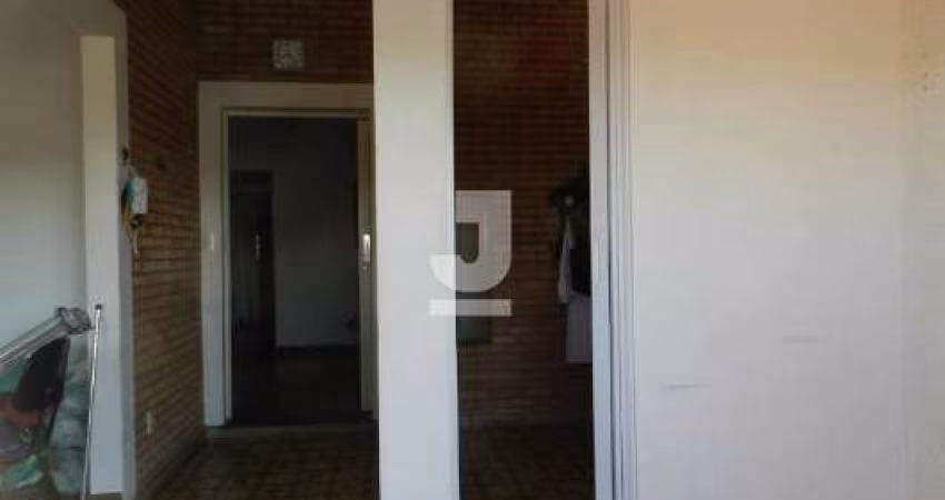 Casa com 3 quartos à venda na Rua Nuno Álvares Pereira, 349, Vila Nogueira, Campinas