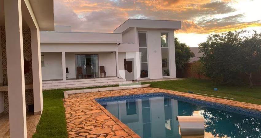 Casa em Condomínio à Venda - Residencial Ecopark, Tatuí - 200m2 - Condomínio Ecopark  - 3 Quartos