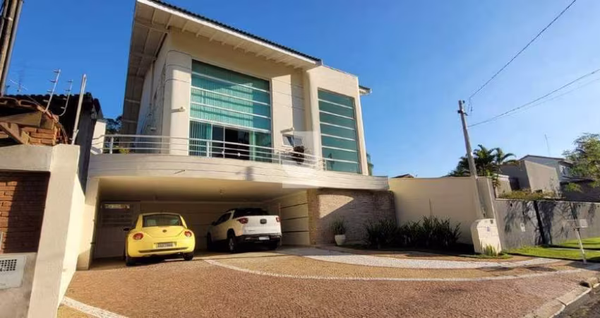 Casa em Condomínio à Venda - Bairro Das Palmeiras, Campinas - 350m2  - 4 Quartos