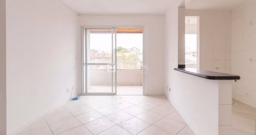 Apartamento em Flor de Nápolis - São José, SC