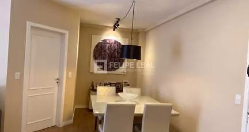 Apartamento em Kobrasol  -  São José