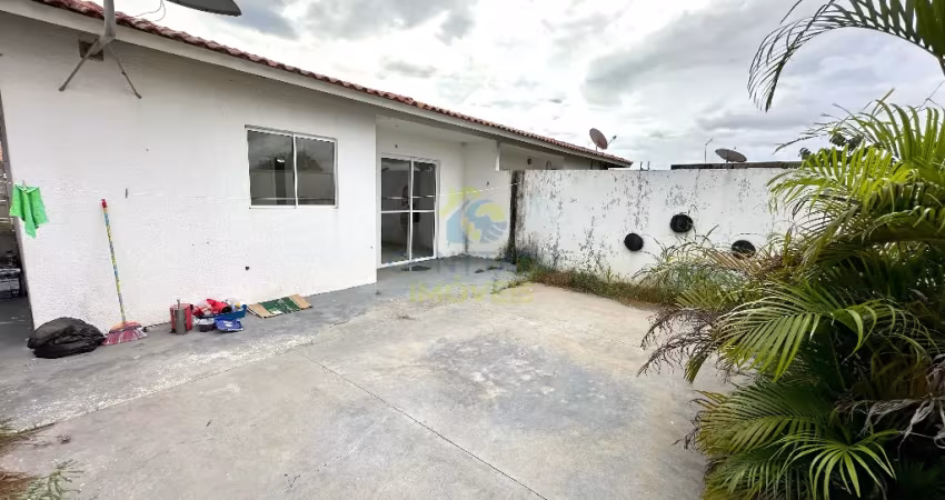 Casa Térrea, Cond. Rio Coxipó, 89m² com 03 quartos, Sendo 01 Suíte, 02 garagens, Valor 3.100,00