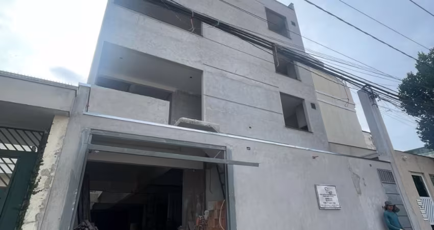 APARTAMENTO A 600 METROS DO METRÔ GUILHERMINA