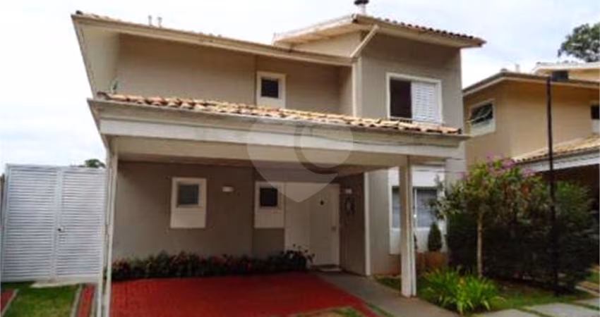 Casa à Venda 197m²| Condomínio Fechado| 3 Suítes| 3 Vagas| Próximo a Serra da Cantareira