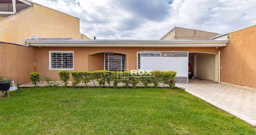 Casa térrea com edícula à venda, 161 m² por R$ 890.000 - Fazendinha, Curitiba/PR