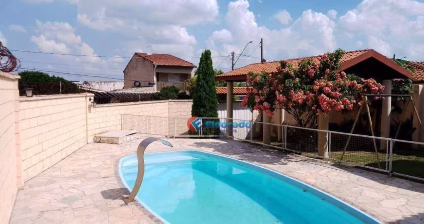 Casa à venda com conceito de chácara no Jardim Dall'Orto, Sumaré/SP.