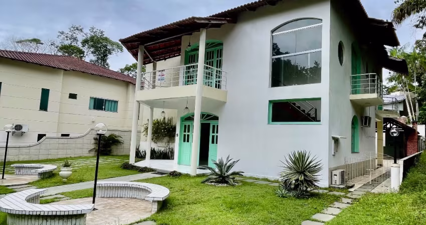 Casa duplex com 5 suítes - Ponta Negra