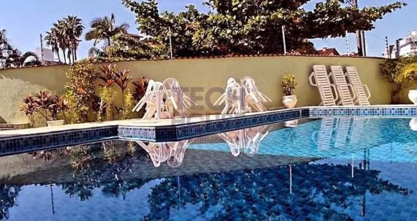 Casa Condomínio 2 Suítes + 2 Vagas - Bertioga  150 mts da praia